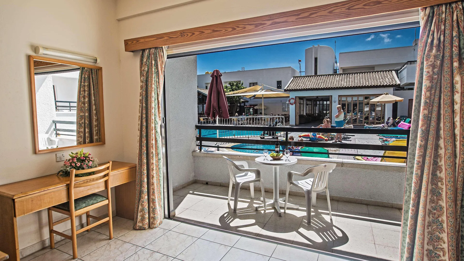 Anthea Hotel Apartments Ayia Napa 3*,