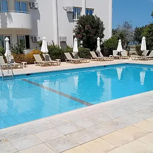 Mandalena 3*, Protaras Chipre