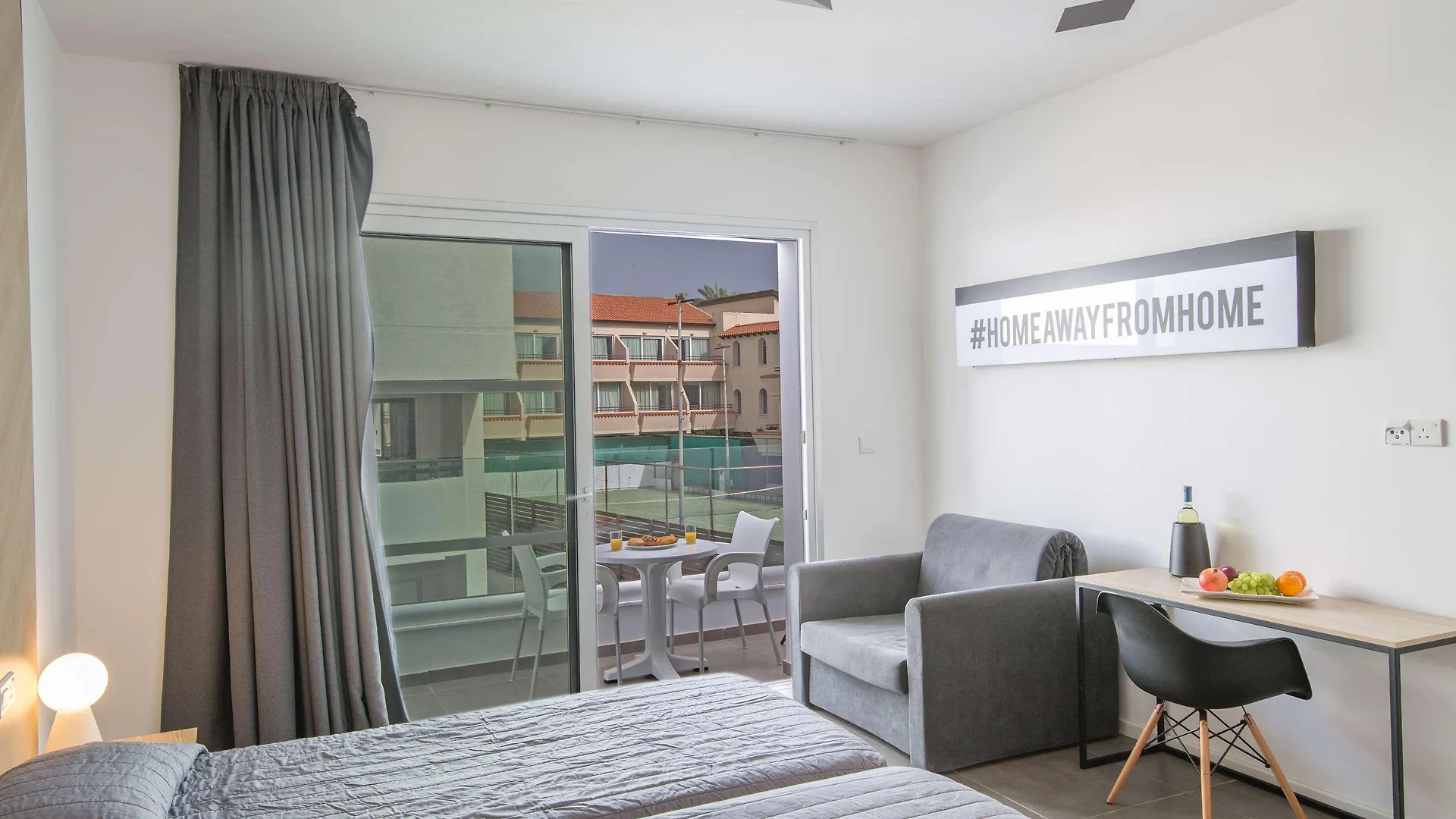 Anthea Hotel Apartments Aya Napa 3*,  Kıbrıs