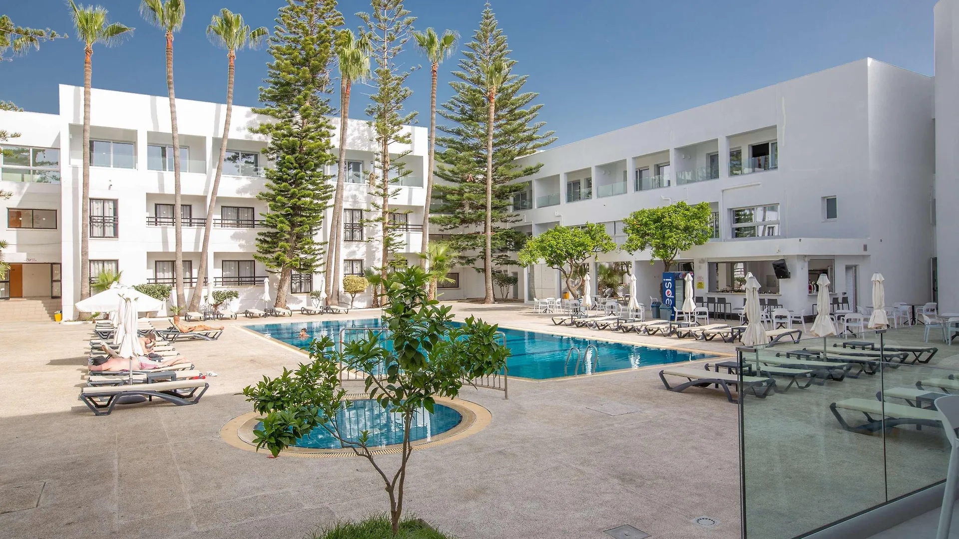 Anthea Hotel Apartments Aya Napa 3*,